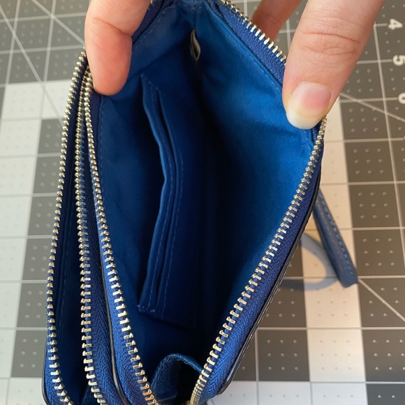 Blue Coach Wallet - Picture 4 of 5